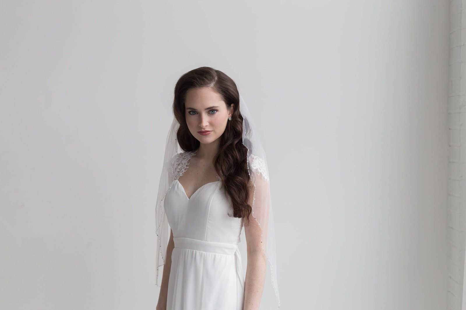 Scalloped Beaded Wedding Veil: Ivory / Knee 45"