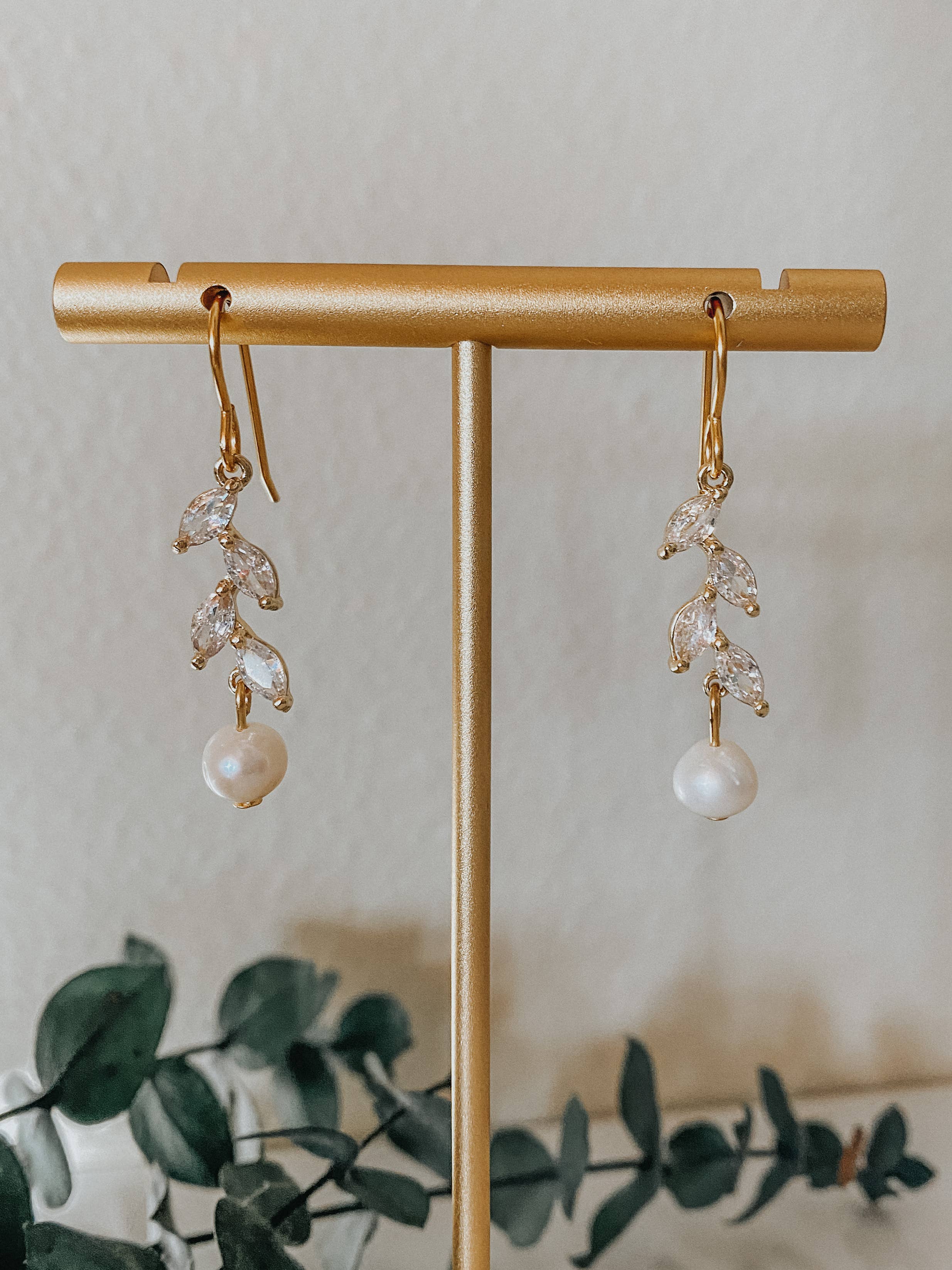 Pearl Earrings - Gold Filled Wedding Jewelry: Gold Plated