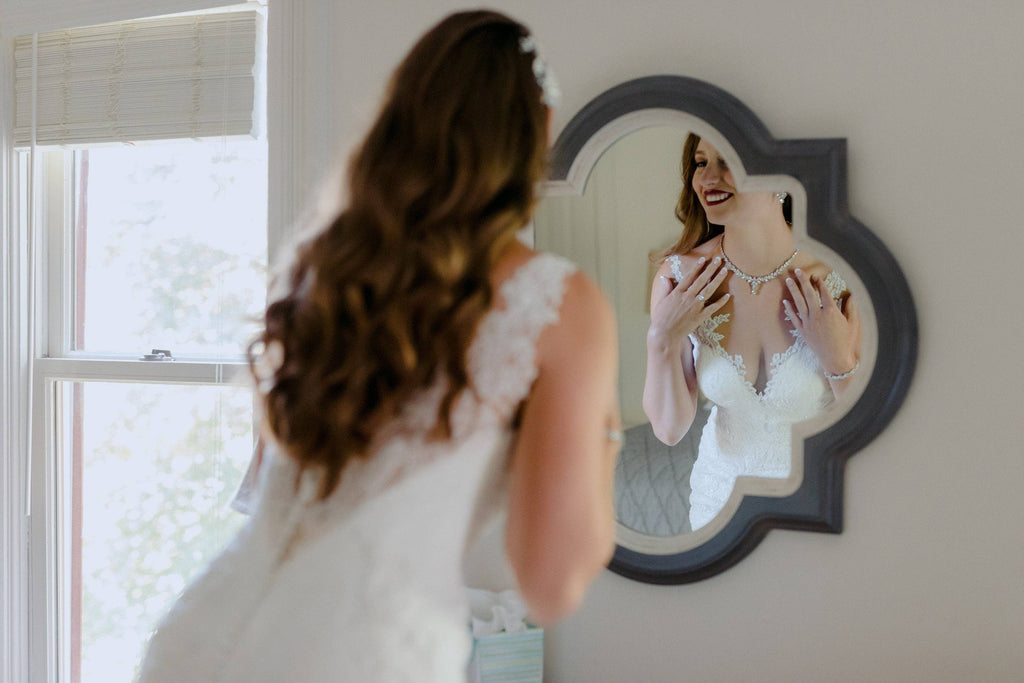 Camilla Statement Jewelry Set: Silver / Earrings & Necklace 17"